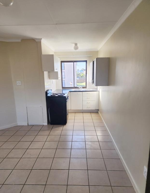 To Let 2 Bedroom Property for Rent in Guldenland Western Cape